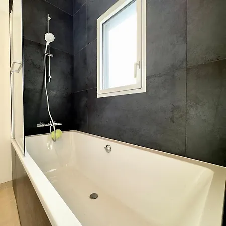 בית נופש Luxury ! De Standing Piscine Plages A Pied